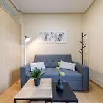 Exclusive & Cozy In The Center Of Apartment *